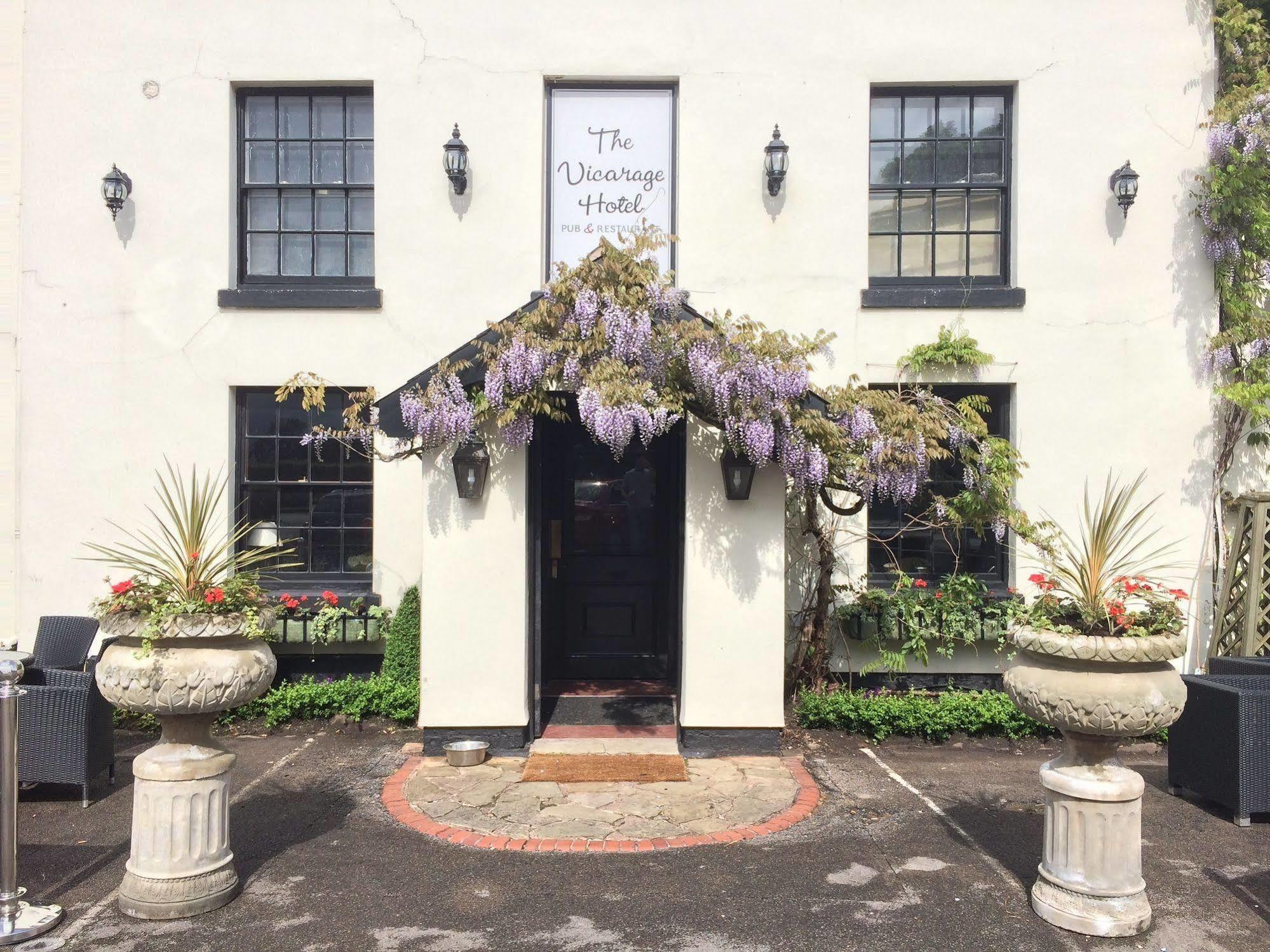 Hotel The Vicarage Holmes Chapel Exterior foto
